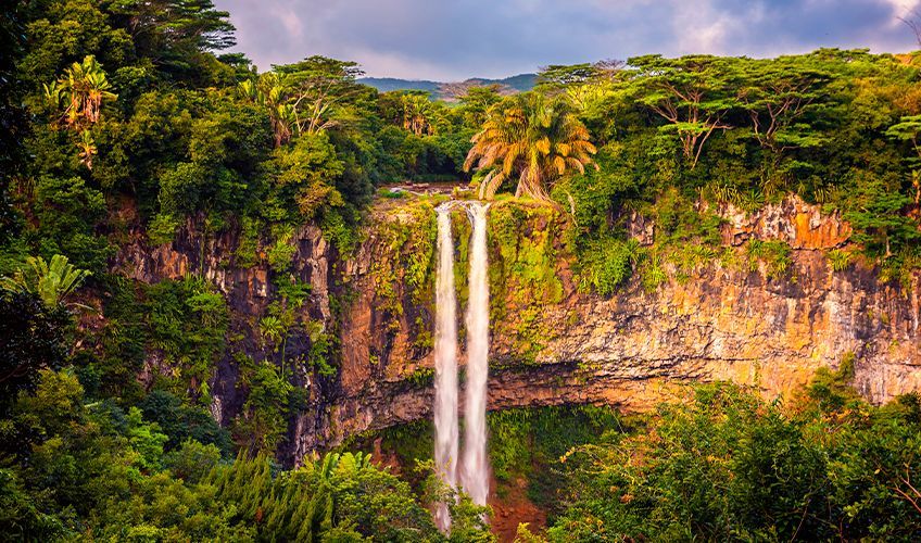 cascade de chamarel à l'ile maurice