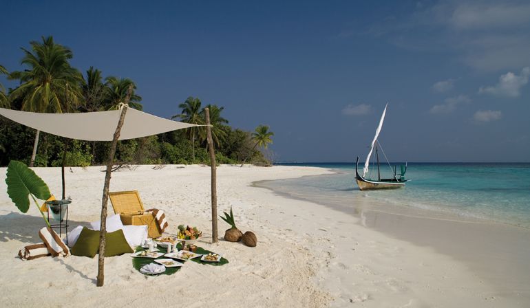vivre une expérience robinson crusoe sur une ile deserte aux maldives