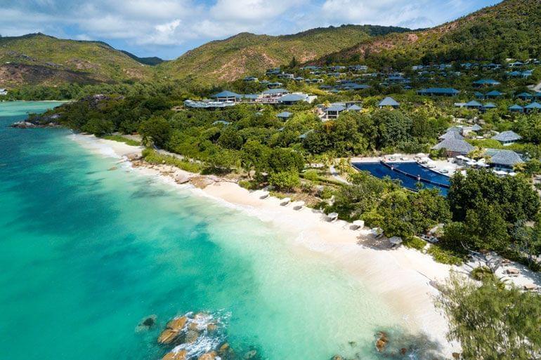 plage anse takamaka