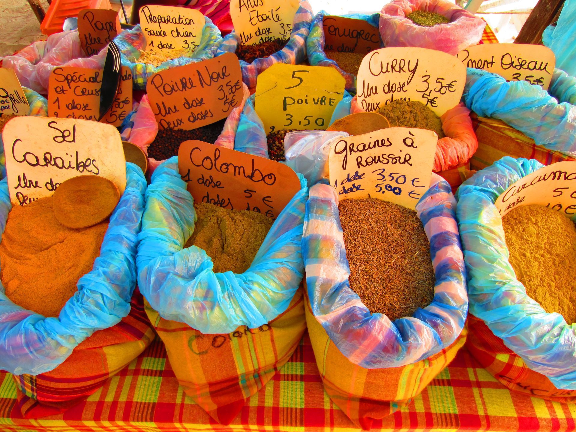 Les marchés nocturnes de Guadeloupe