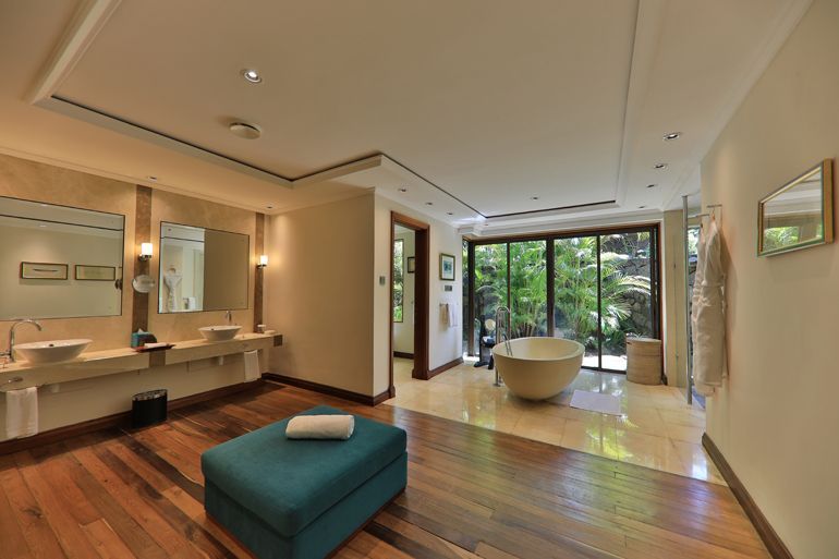  ile maurice maradiva