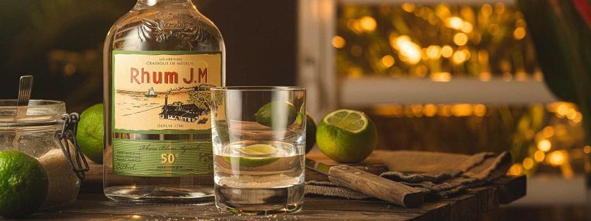 bouteille de rhum JM en Martinique
