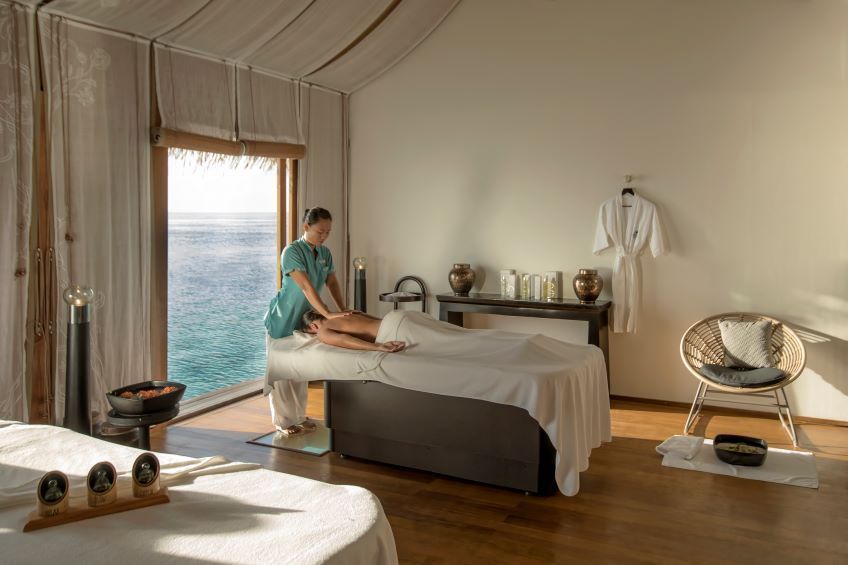 massage spa constance moofushi maldives