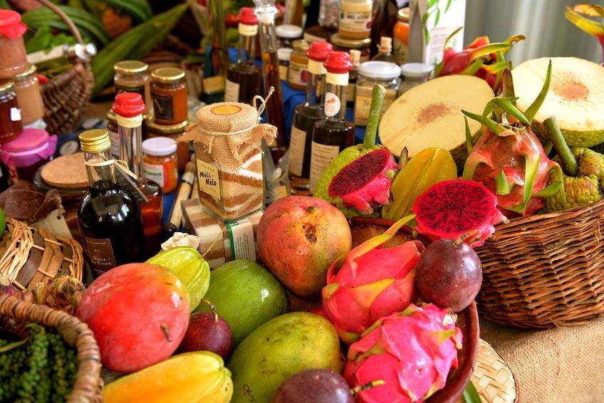 etal de fruits marche à la réunion