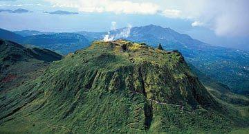 Guadeloupe : En route pour l'ascension du volcan de la Soufrière