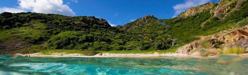 Saint-Barth : un pique-nique sur une plage déserte